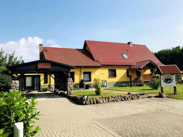 Ferienhaus "Am Gutspark" Alt Tucheband المظهر الخارجي الصورة